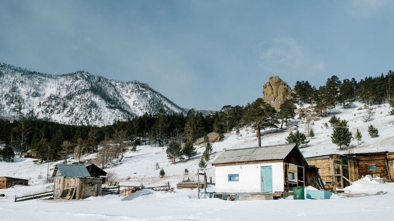 A high-altitude luxury residential property in a Colorado mountain community managing severe winter snow loads.